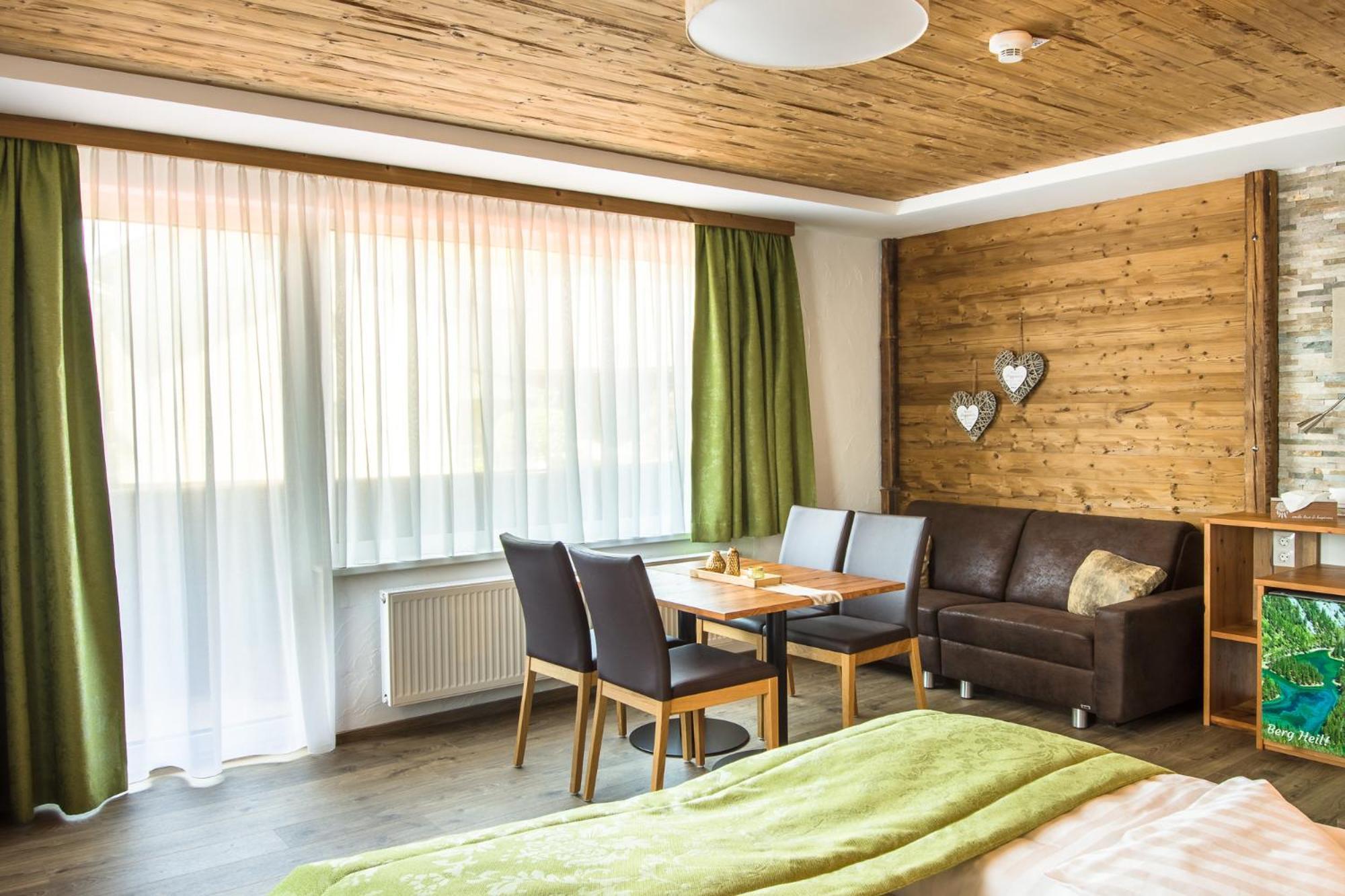 Lorenzer Schlafstubn/Haus Wanderl Sankt Lorenzen im Murztal Exterior foto